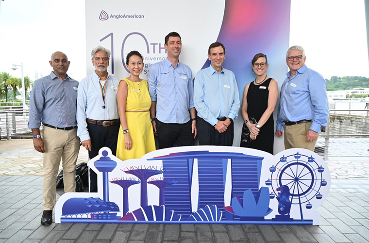 英美资源集团在新加坡的十年历程